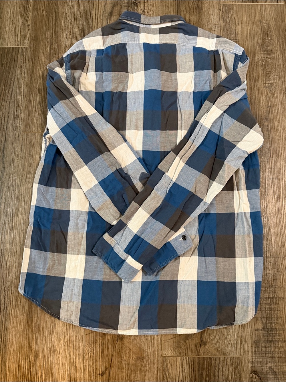 I crew button down - Picture 3 of 3